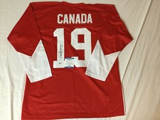 PAUL HENDERSON SIGNED TEAM CANADA 1972 JERSEY BECKETT BAS COA Q34435