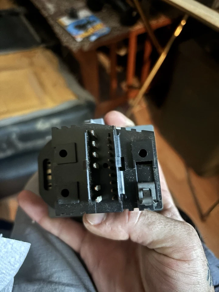 Interruptor de luz Pontiac Grand Prix 97-03 Foto 3 de 3