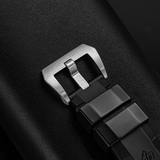 Panerai Submersible Men's Black Watch - PAM00683 8