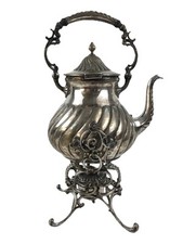 große Teekanne mit Rechaud versilbert Barockstil Ende 19. Jahrhundert