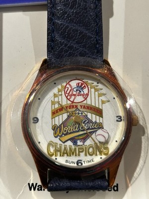 New York Yankee Vintage WristWatch 1996 World Series Baseball Collectible ! Rare