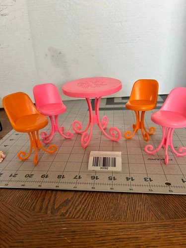Barbie Mod Patio/Cafe Table & Chairs Set Pink Orange Vtg 1980s