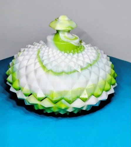 Vintage Westmoreland Green And White Slag Lidded Candy Dish