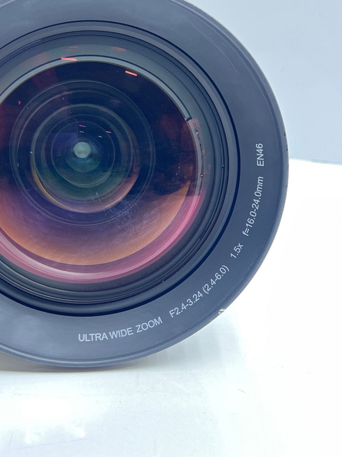 Barco EN46 Ultra Wide Angle Zoom Lense