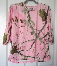Realtree Women's Pink Camo Cut Off  3/4 Sleeve Performance T Shirt XXL