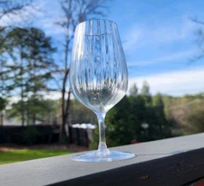 Frontgate Francesca Wine Glass Stem Footed Goblet 6.75"