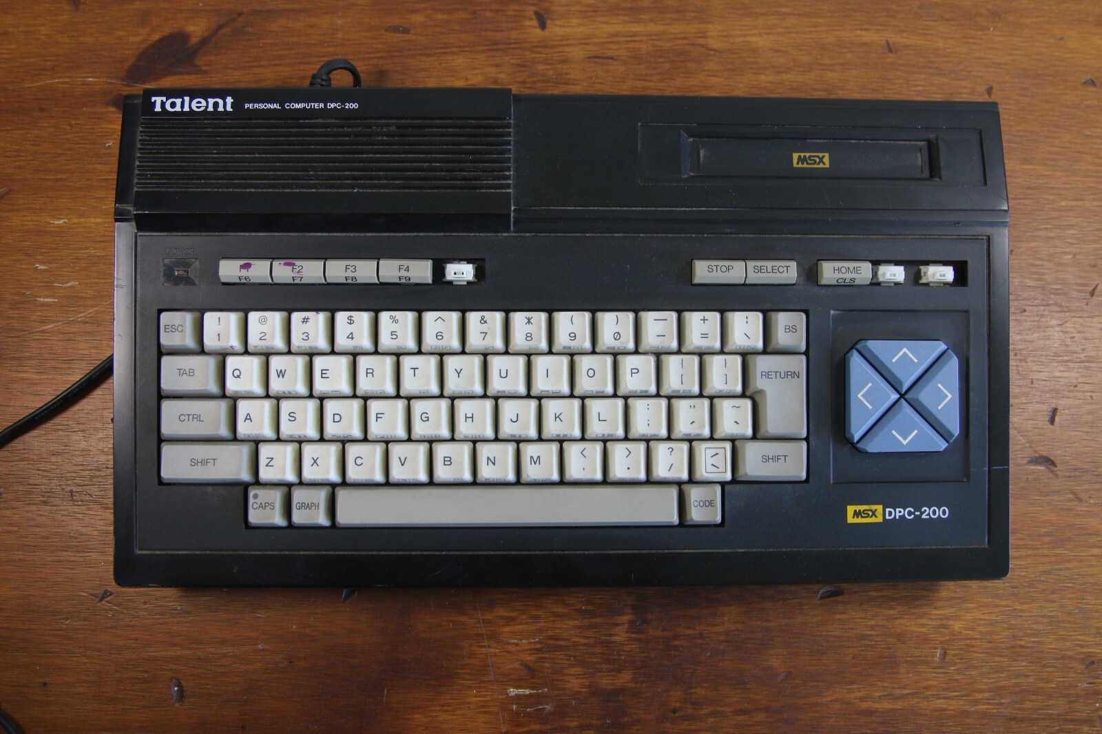 Talent Personal computer. MSX DPC-200. Tested.