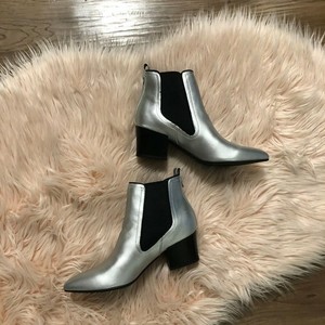 guess silver boots
