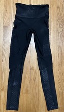 SPANX Shimmer Black Leggings Athletic Classic Ankle Women  s Size Medium