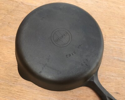 VINTAGE GRISWOLD NO. 6 CAST IRON SKILLET - ERIE, PA USA - 699I
