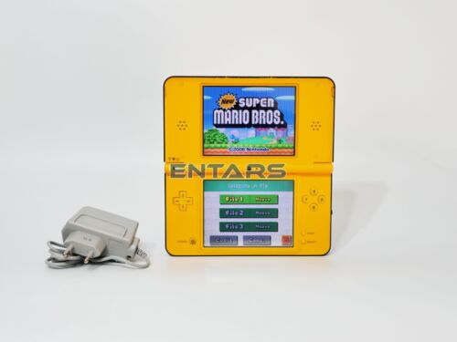 Nintendo Dsi XL 200 Giochi Console Gialla + Caricatore - Foto 1 di 7