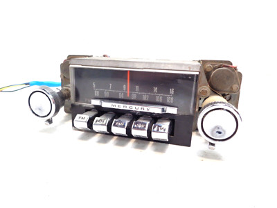 1967 67 MERCURY COUGAR XR7 ACCESSORY AM/FM RADIO W/KNOBS ORIG FORD/FOMOCO #F7TBM