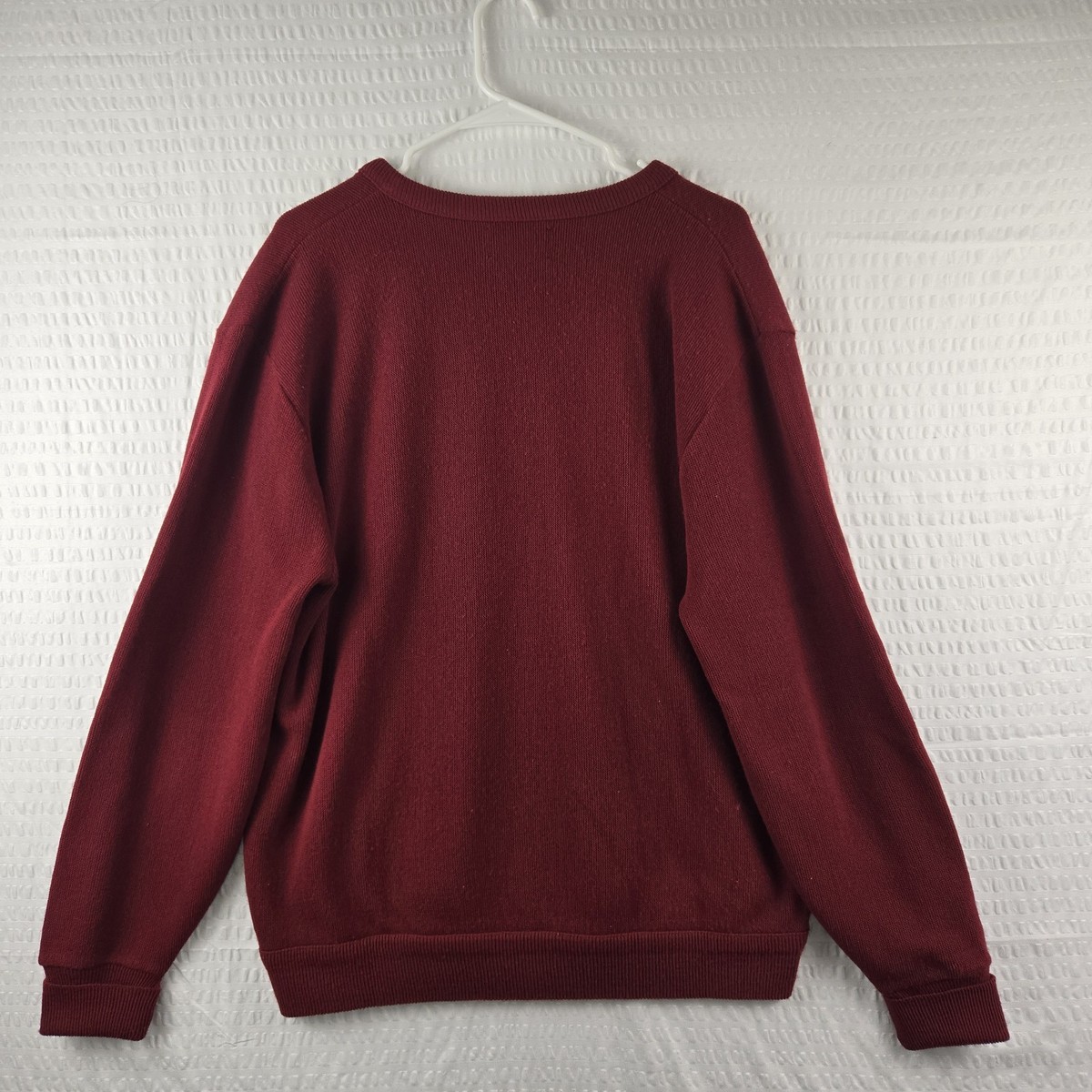 Peconic Bay Traders Mens Red V Neck Vintage Knit Sweater Size USA 