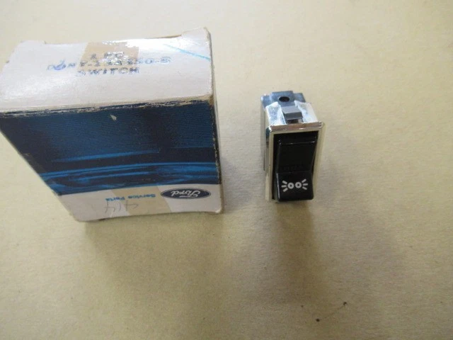 Ford Capri mk1 Hazard Warning Light Switch, Brand New, N.O.S, Also Transit mk1. — 第 4/4 张图片