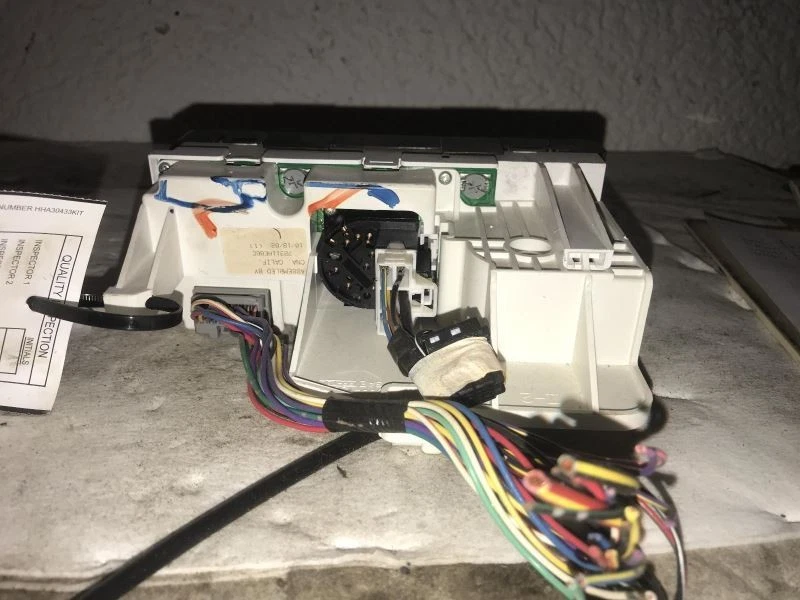 Controles de temperatura climática de aire acondicionado 03 2003 Subaru Legacy Foto 2 de 4