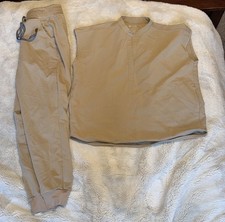 FIGS Technical Collection Womans Khaki Scrub Set Top Pants Size M