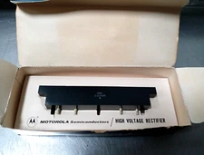 Motorola Semiconductor MDA972-5