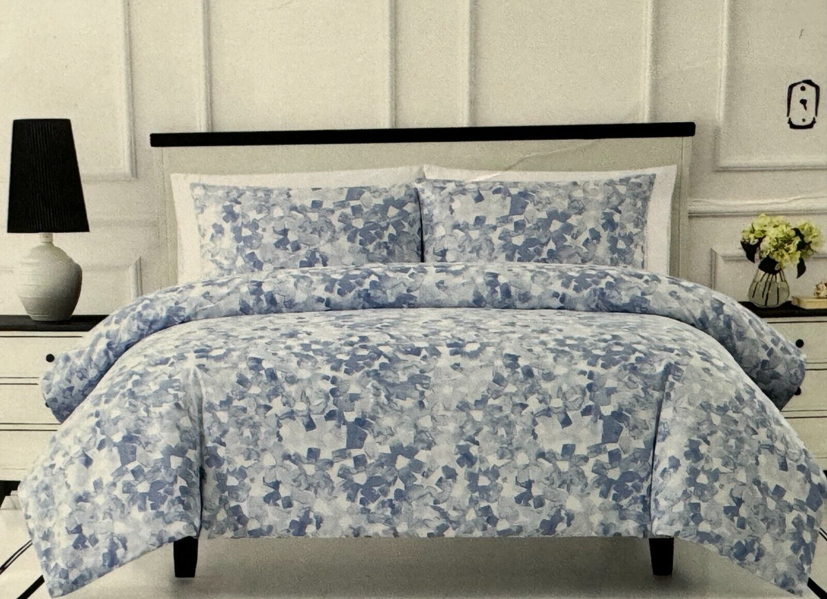 3 pc Kate Spade Blue & White Inky Floral Full / Queen Comforter