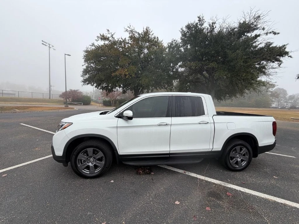 Honda Ridgeline RTL-E 2020 Foto 2 de 4