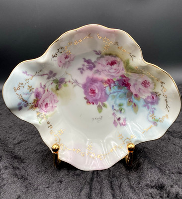 Vintage MCM Royal Crown (Japan) Bon Bon Dish, ''Chantilly Rose'', Painted P. Kent