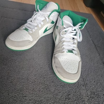 AIR JORDAN 1 MID SE RETRO - WHITE PINE GREEN LIGHT SMOKE GREY -size 10 