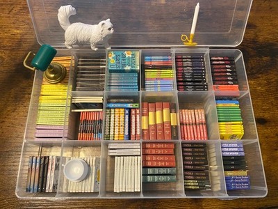 Mini brands Books Series 2 (YOU CAN REQUEST TO BUNDLE TO SAVE ON SHIPPING)