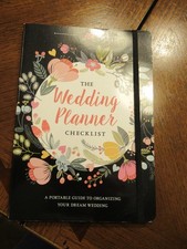 The Wedding Planner Checklist: A Portable Guide to Organizing Your Dream Wed...