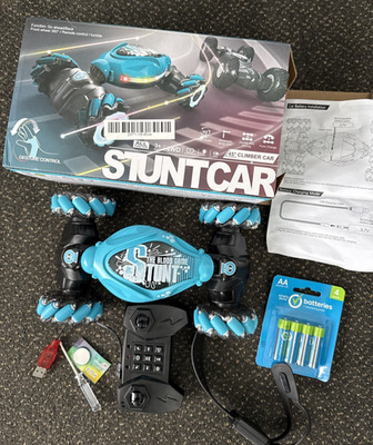 Stunt 45° Climber Car (Gesture Control, Form Change, Double Side Driving Age 6+