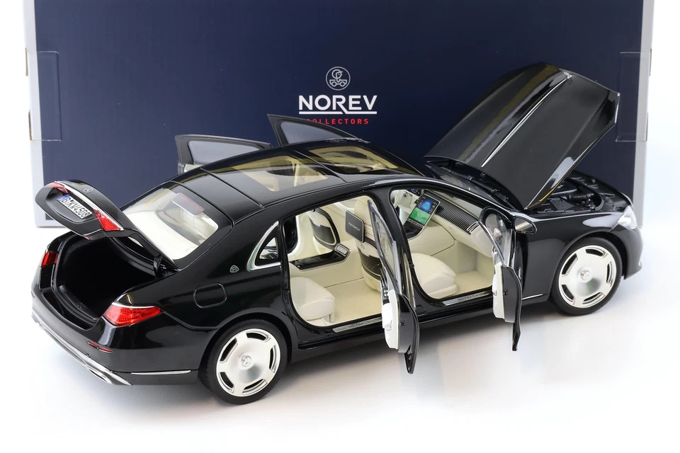 1:18 Norev Mercedes-Maybach S-Class S680 4Matic Limousine 2021 Nera - Immagine 4 di 4