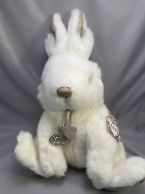 Gund Collector's Classic Bunny Snowshoe 3479 plush white rabbit