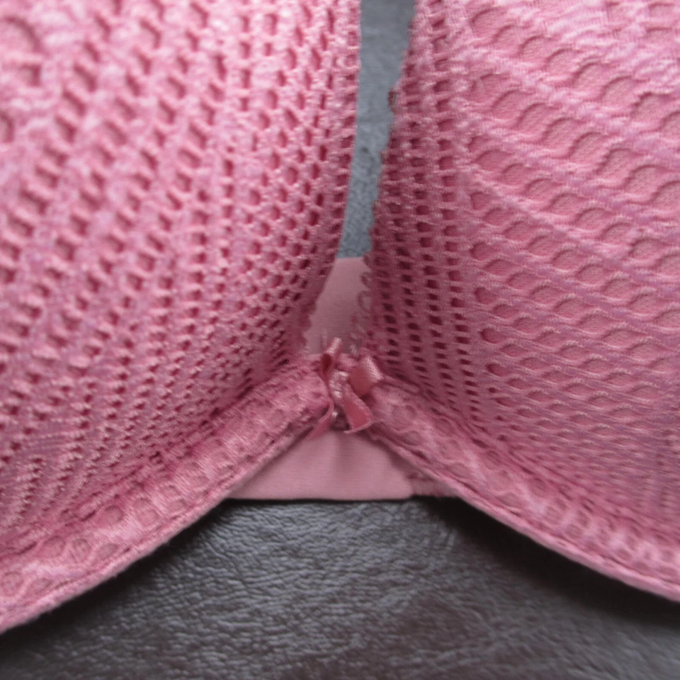 Sujetador Aerie Talla 34D Rosa Encaje Acolchado Con Aros Cierre Ajustable Espalda Foto 3 de 4