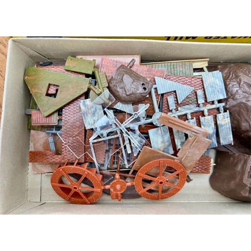 Atlas HO Scale Water Mill Model Kit for Model Railway Country Life Theme - Picture 9 of 9