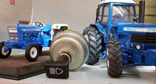 Ford Tractor 1965> Interrupteur de phare 10 100 1000 3000 4000 5000 TW Series - Photo 1/5