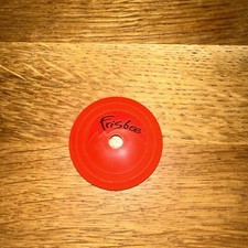 BARBIE 90s frisbee rosso con scritta nera per bambola B342