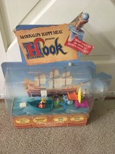 1991 McDonald's Happy Meal In Store display w/full set of toys DISNEY'S Hook