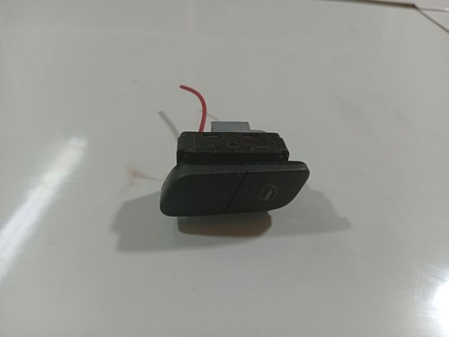 Volkswagen Polo 2007 Power window control (Window Regulator-Window #2551369-73