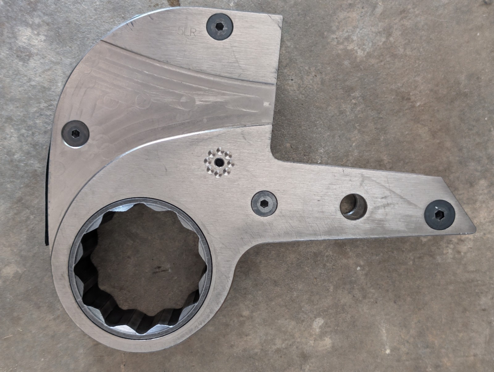 HYTORC Stealth 8 Link 12-Point 70mm 2-3/4" Ratchet Link.