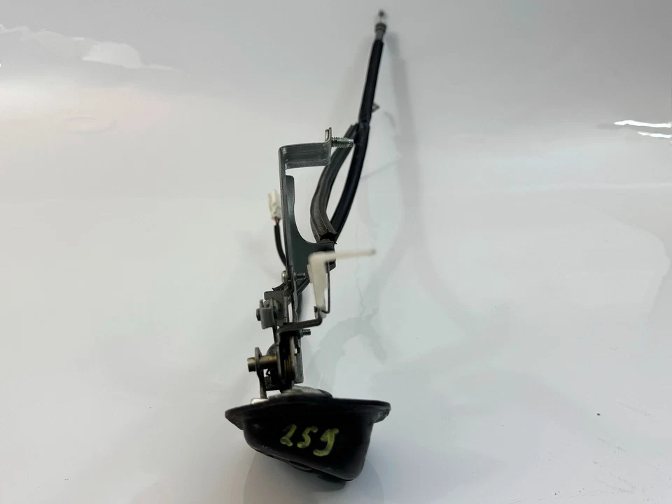 05-15 NISSAN ARMADA ПОДЪЕМНЫЙ БОРТ ЗАДНЕЙ ДВЕРИ ЗАМОК ПРИВОДА OEM - Изображение 2 из 3