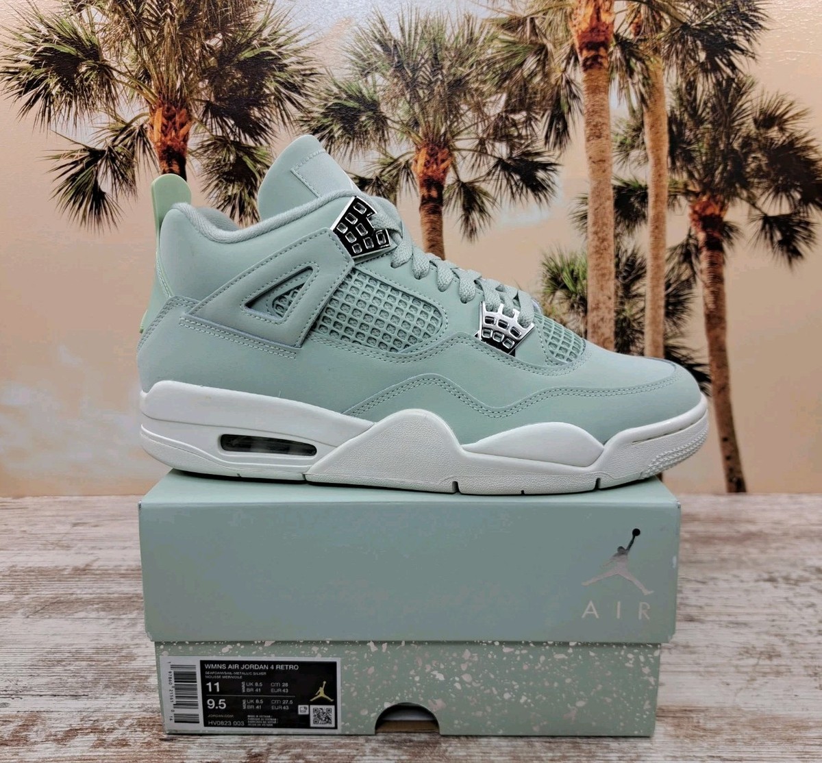 BRAND NEW Air Jordan 4 Retro Seafoam HV0823-003
Men\'s 9.5/Womens 11 new in box Nike Air Jordan 4 Retro Seafoam Sail Women main image 3