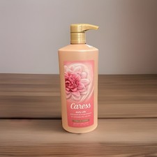 Caress Hydrating Body Wash with Pump Daily Silk 25.4 oz Floral Oil Essence