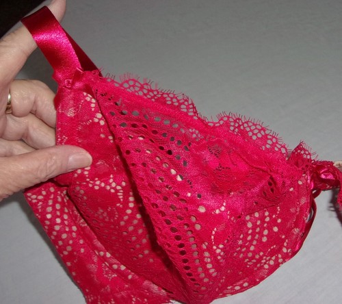 Cacique Red Lace Bra Ribbon Straps Bows Front Cross Strapping - 42DDD NEW/TAGS - Picture 13 of 20