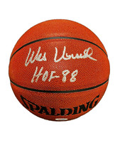 WES UNSELD SIGNED AUTOGRAPHED BASKETBALL WASHINGTON BULLETS HOF PSA/DNA COA