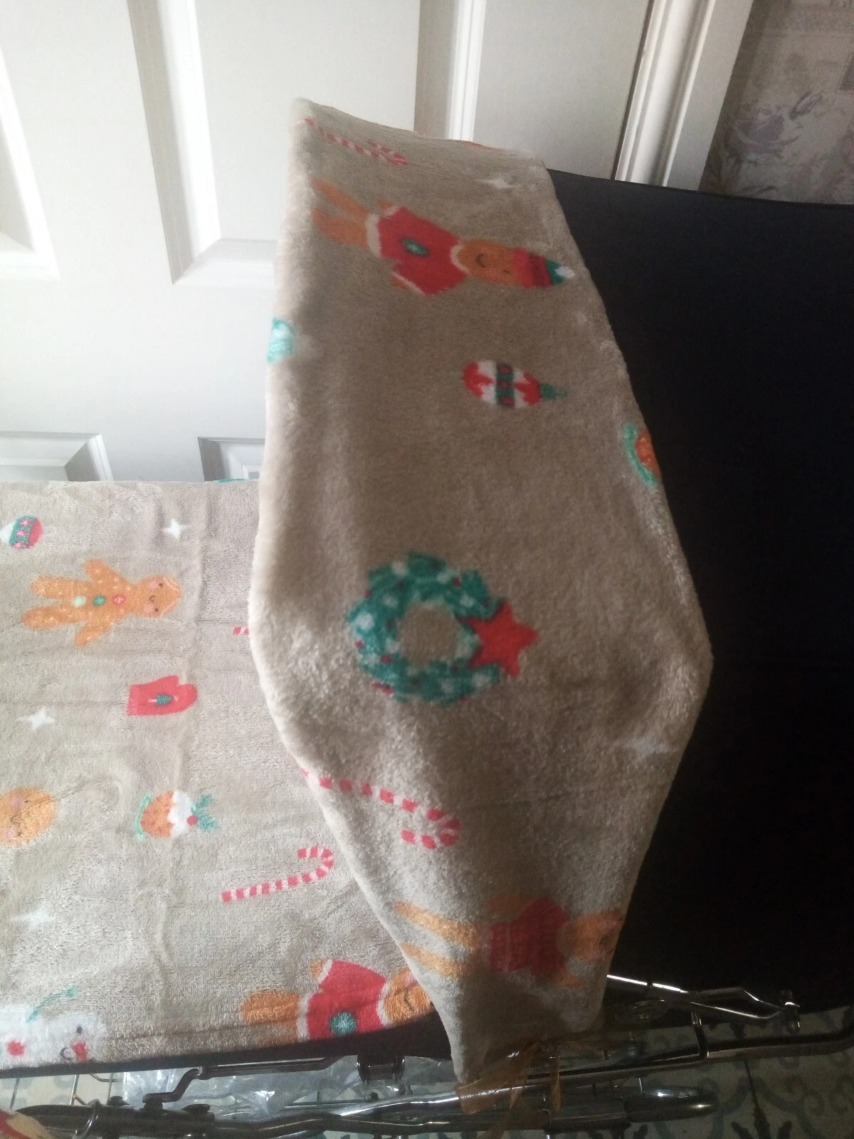 Cappuccio Pram Coach Costruito Pelliccia E Coperta Abbinati Pan di Zenzero Uomo Tema Natale A