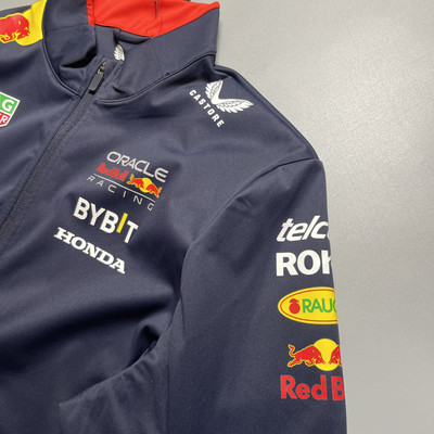 RED BULL ORACLE RACING 2024 TEAM SOFT SHELL JACKET SIZE “M” TU5286