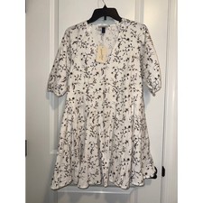 Universal Thread Mini Dress Womens Small White NWT Floral Babydoll Boho Summer