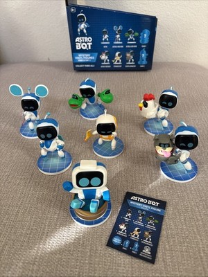 Astro Bot Mystery Vinyl Figure Set Of 7 + Rare CHASE New In Open Box PlayStation