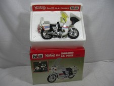 POLISTIL 1/15 '70 MOTO MOTORCYCLE NORTON COMMANDO UNITED KINGDOM U.K. POLICE W/B