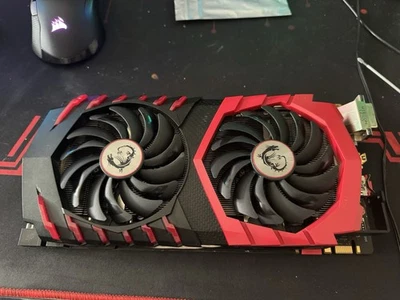 MSI GeForce GTX 1070 GAMING X 8G - Photo 1/4