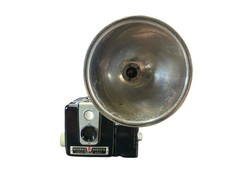 Vintage Kodak Brownie Hawkeye Camera Flash Model w/ KODALITE Reflector USA.