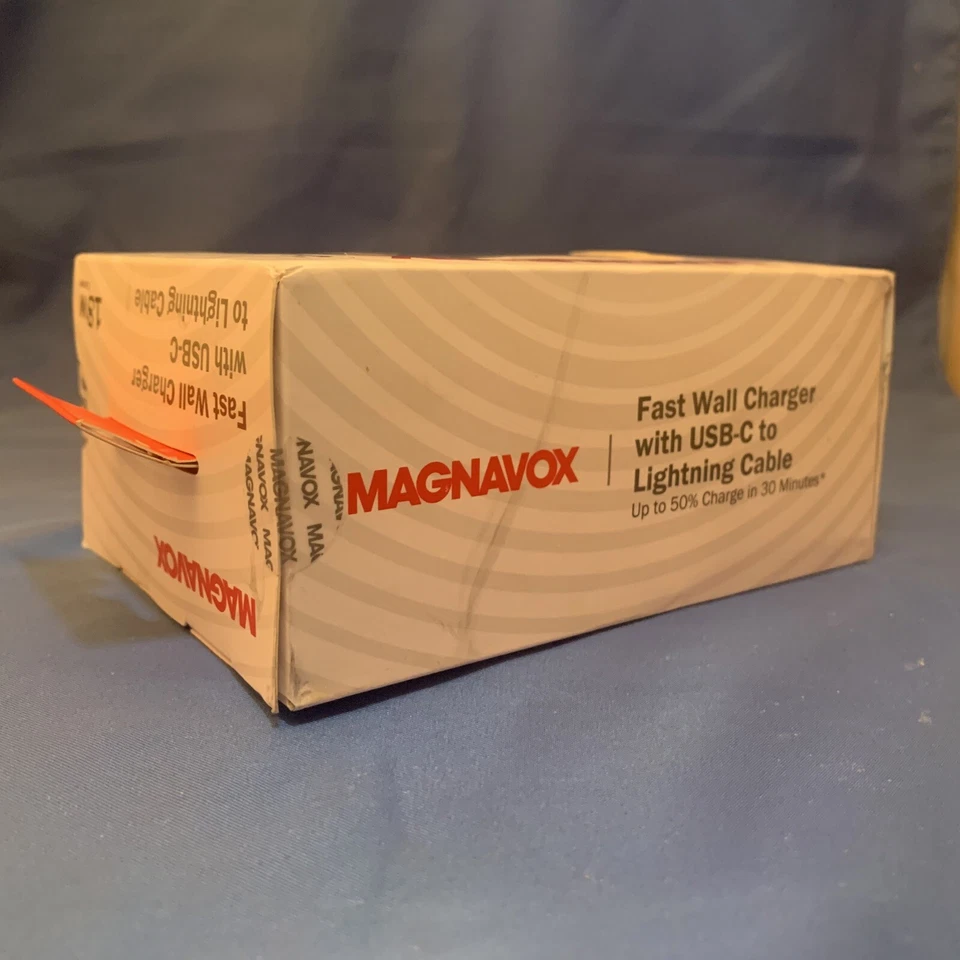 MAGNAVOX Fast Wall Charger USB-C To Lightning Cable iPHONE iPad Mfi-certified - Image 3 of 4